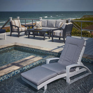 St. Tropez Chaise Lounge w/Wheels