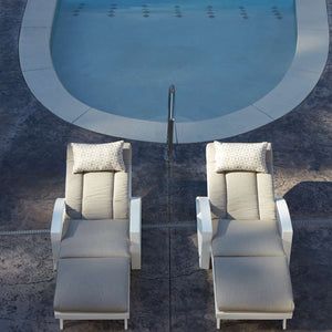 St. Tropez Chaise Lounge w/Wheels