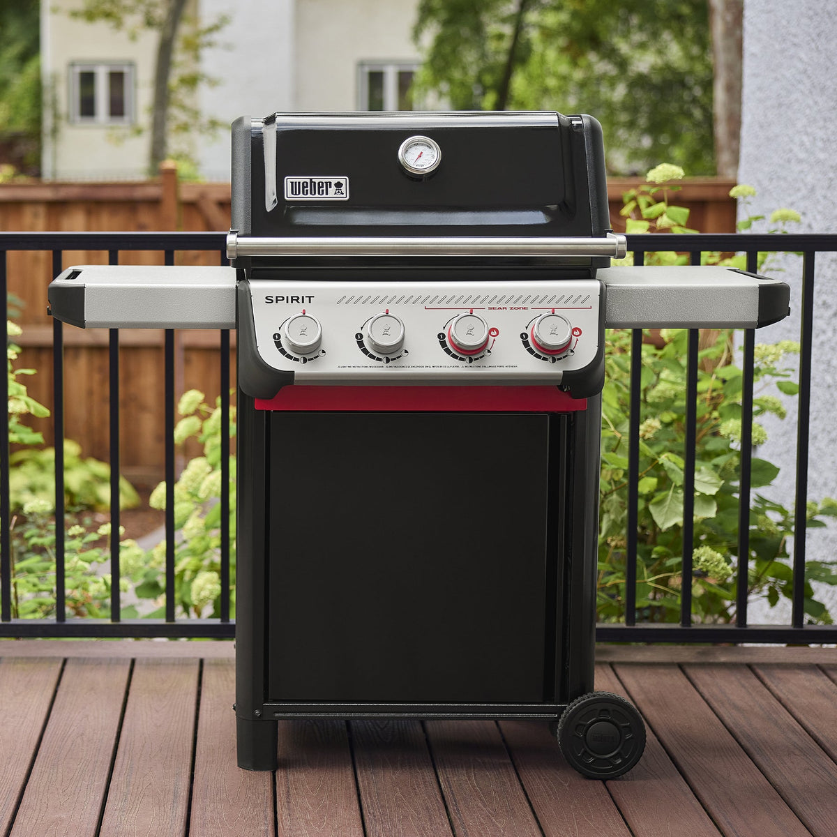 Spirit E-425 Gas Grill (Natural Gas)