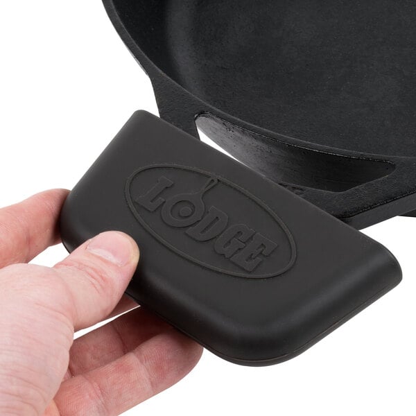 Lodge Pro Silicone Assist Handle
