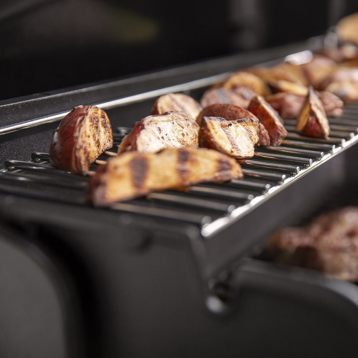 Genesis E-315 Gas Grill (Propane)