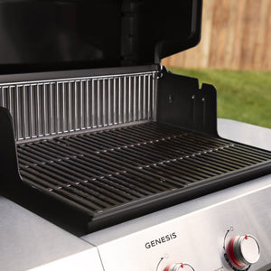 Genesis E-315 Gas Grill (Propane)