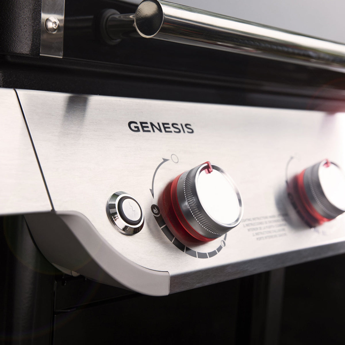 Genesis E-315 Gas Grill (Propane)
