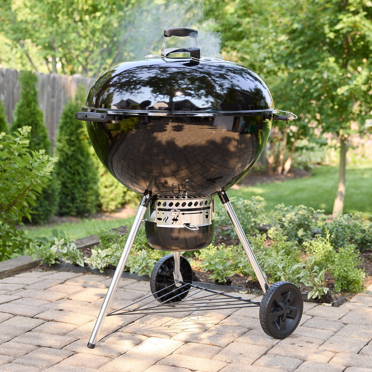 Master-Touch Charcoal Grill 26"