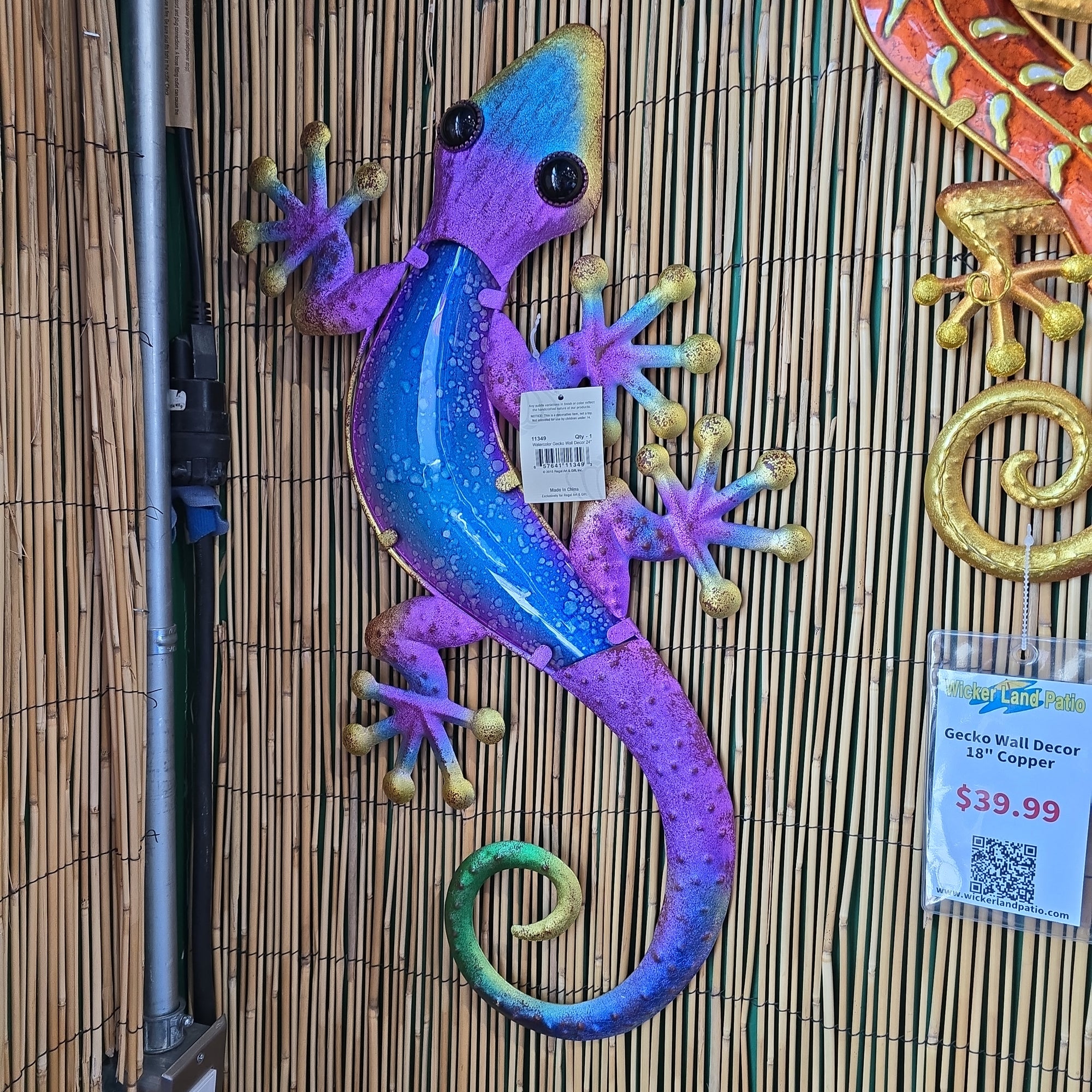Watercolor Gecko Wall Decor 24"