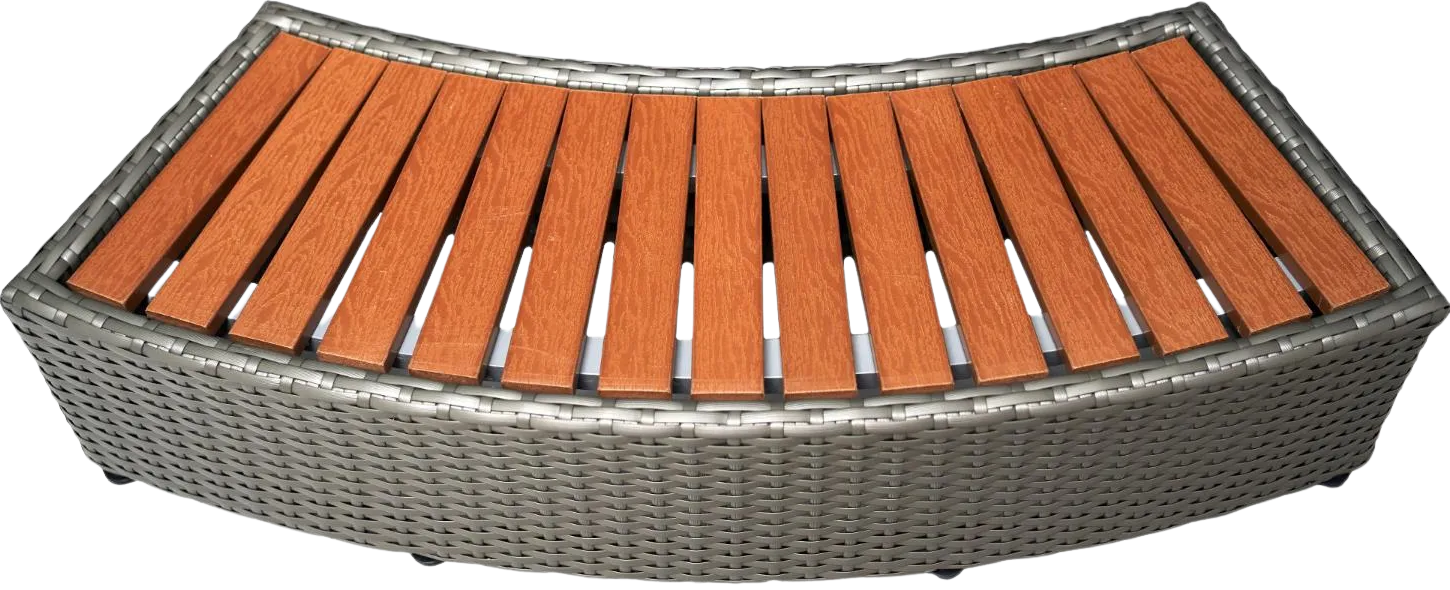 Wicker Step for Round Spa