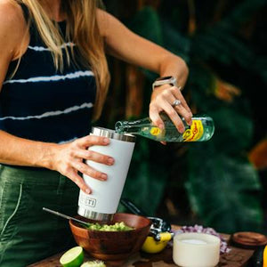 YETI Rambler 20oz Tumbler white