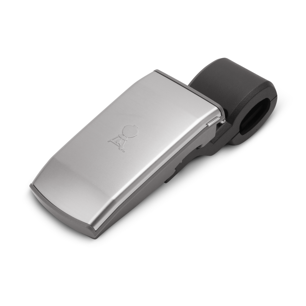 Lumin & Traveler Grill 'n Go Light