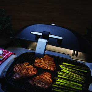 Lumin & Traveler Grill 'n Go Light
