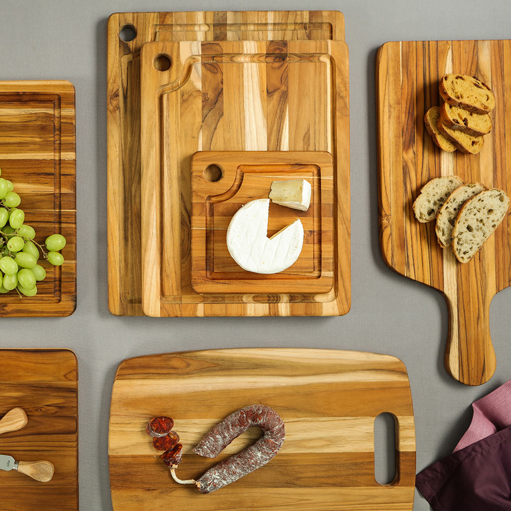 TeakHaus Marine Carving Board Corner Hole & Juice Canal