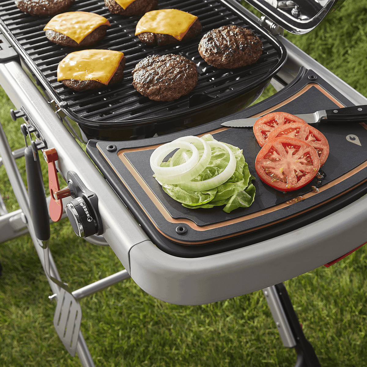 Weber Traveler Reversible Prep & Serve