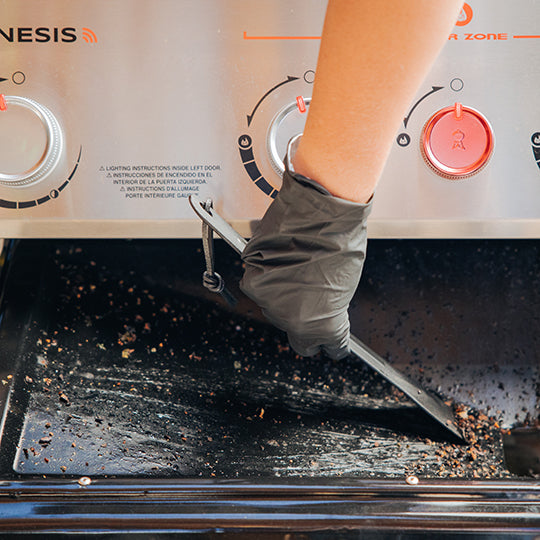 Genesis S-435 Gas Grill (Propane)
