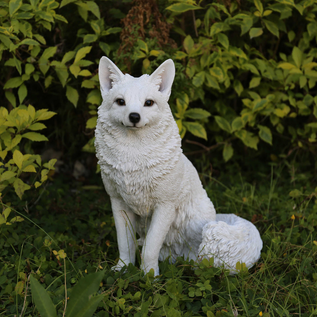 Snow fox garden statue