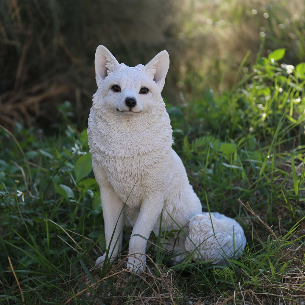 Snow fox garden statue