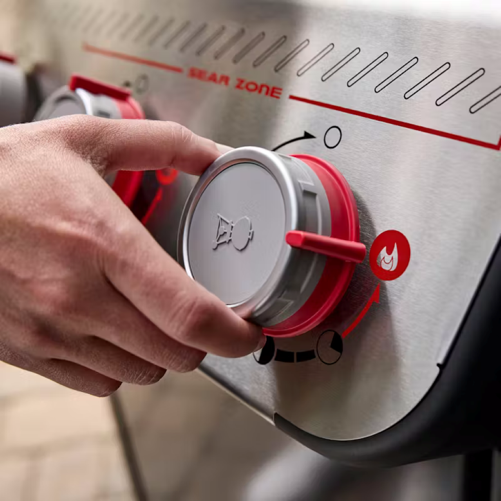 Spirit SPX-435 Gas Grill