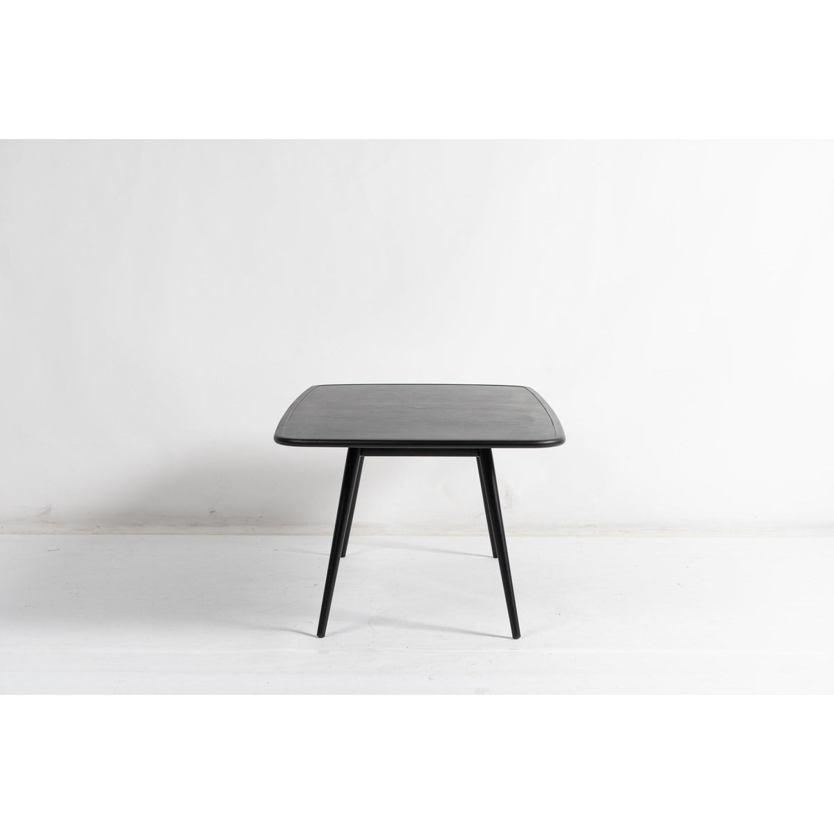 Ratana Alinea 39 Counter Table w/Umbrella Hole