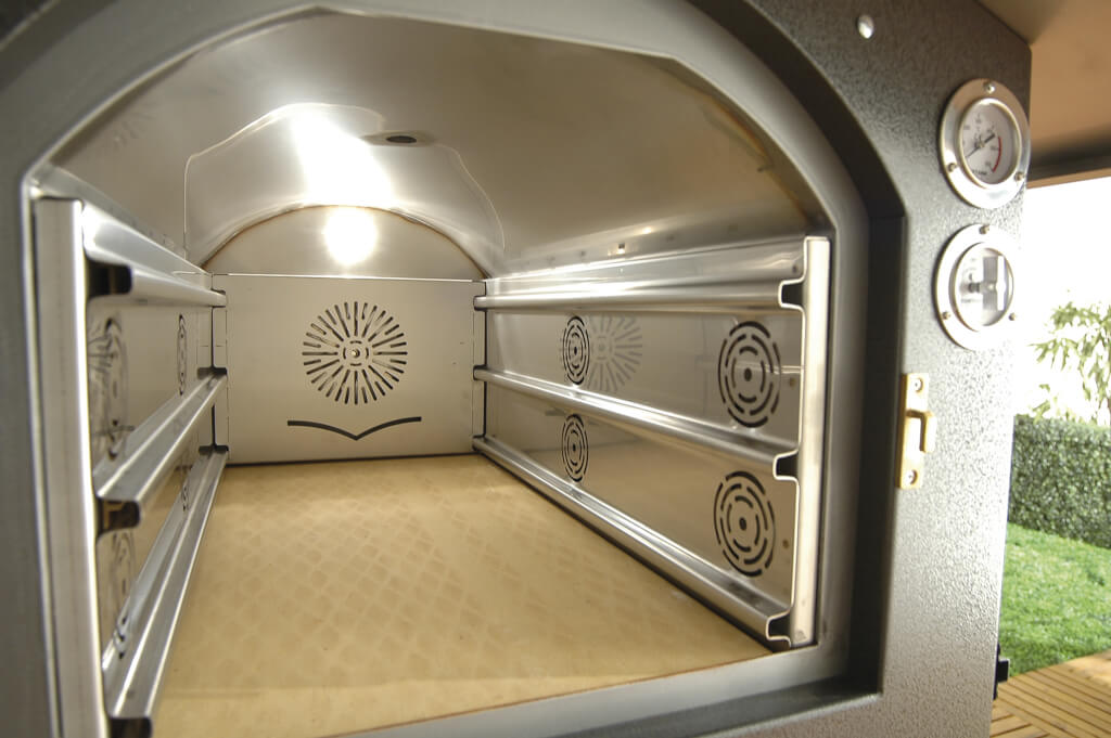 Fontana Gusto door open