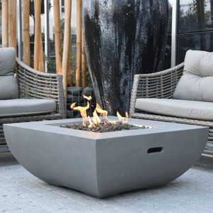 Modeno Westport square fire table