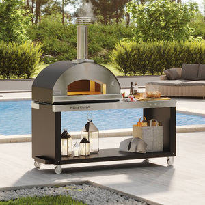 Fontana Pizza Desk outdoors