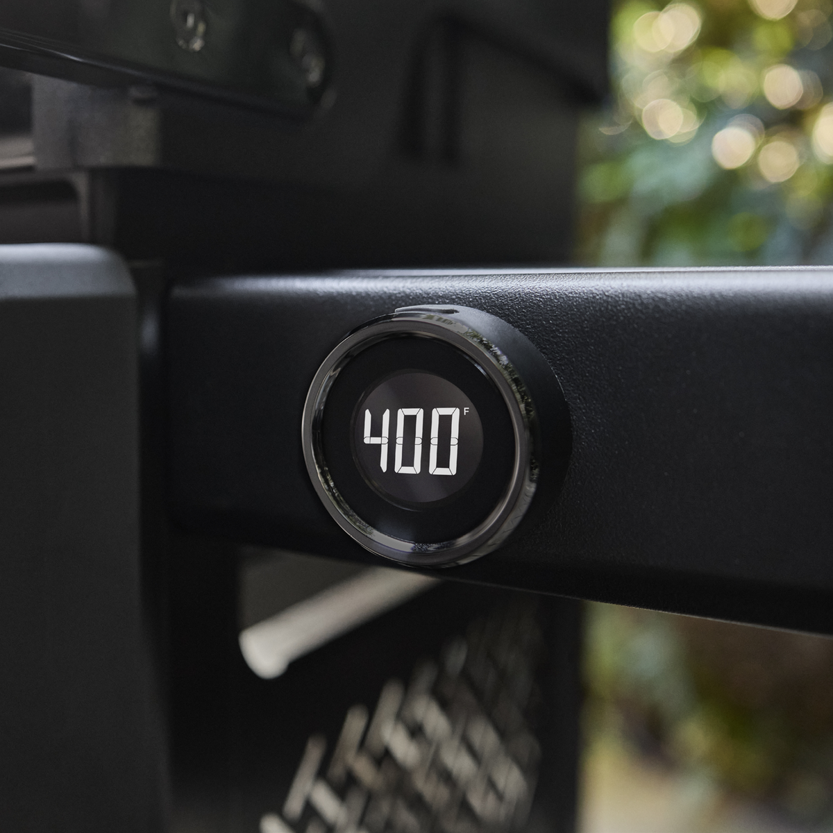 Spirit EP-425 Stealth Gas Grill (Natural Gas)