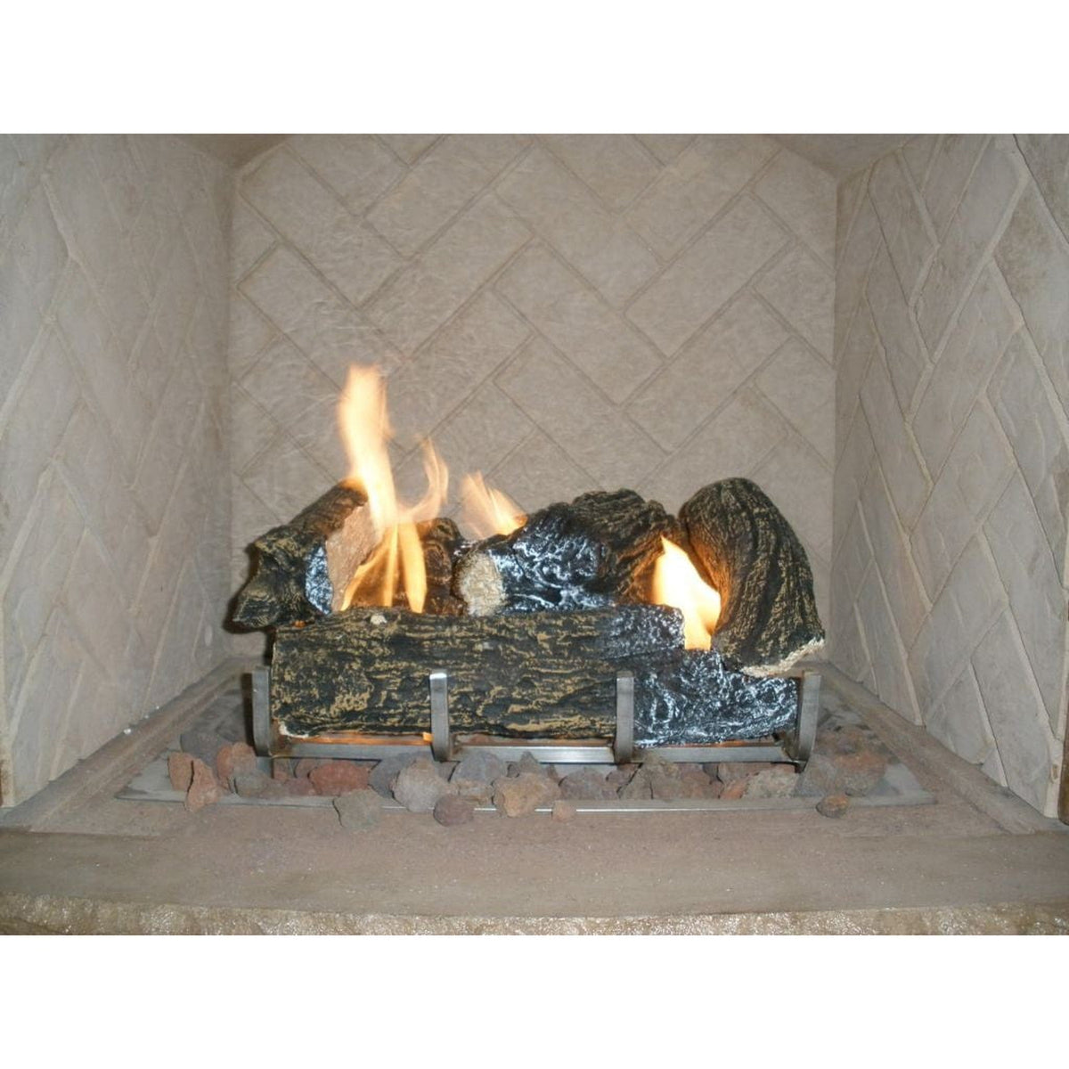 Outdoor Greatroom Outdoor Ceramic Fiber Log Set