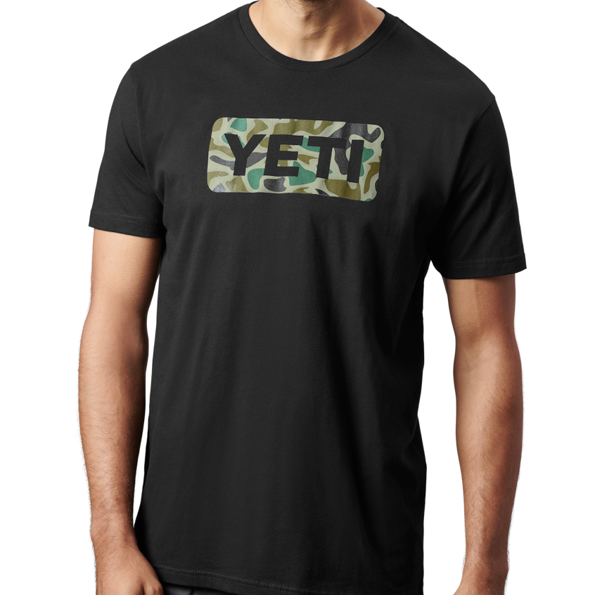 Yeti Logo Badge Duck Camo Short Sleeve T-Shirt Black