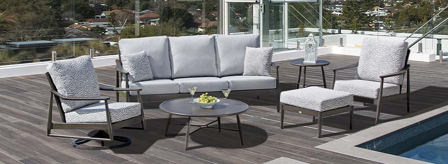 Ratana Bolano collection