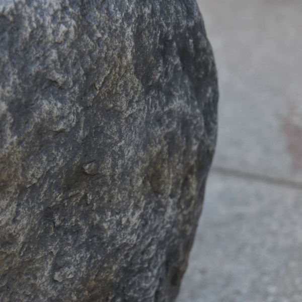 Elementi Boulder tank cover detail