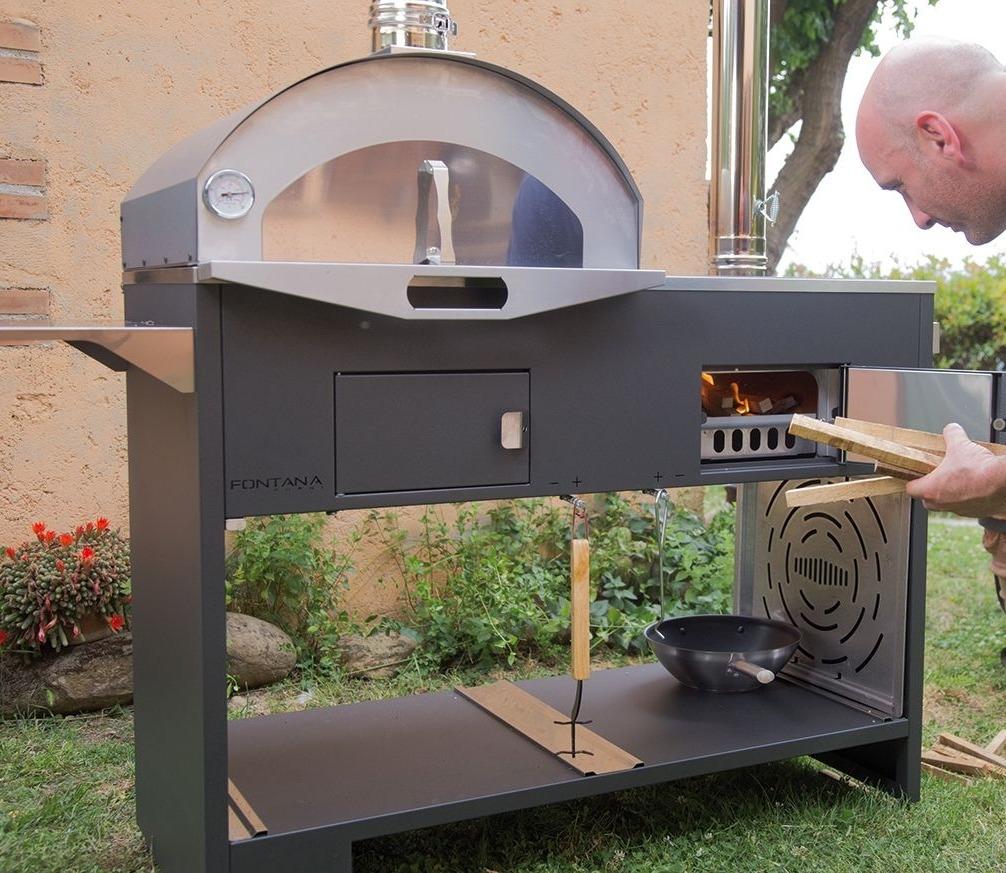 Fontana Pizza e Cucina outdoors