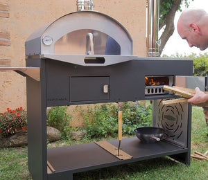 Fontana Pizza e Cucina outdoors