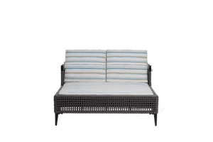 Genval Daybed w/Sunbrella Canopy