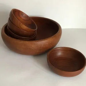 Bauhaus Medium Salad Bowl – 9.5" Teak