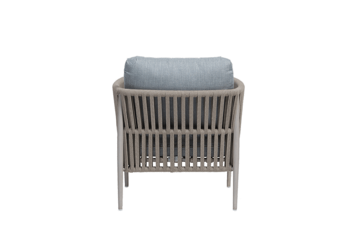 Lineas Club Chair