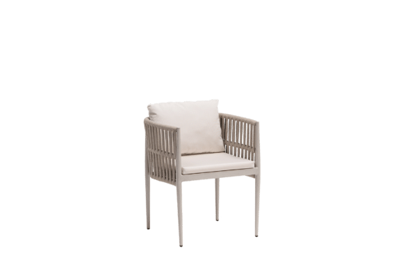 Ratana Lineas Club Chair