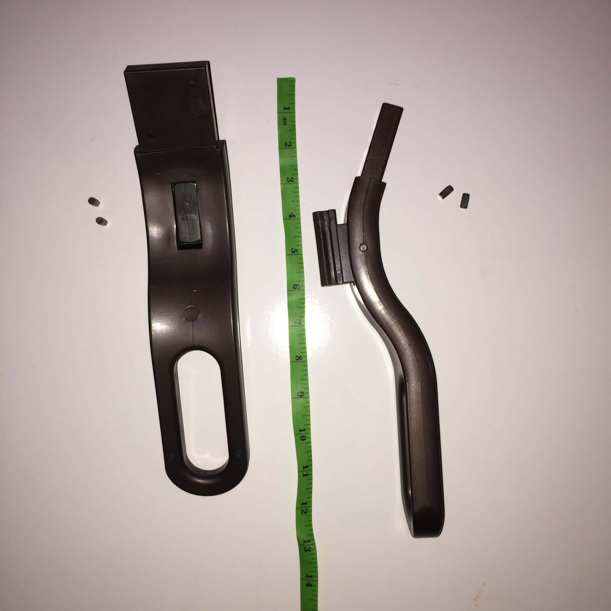 Treasure Garden Tilt Lever Plastic Handle w/Pins
