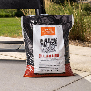 Traeger Signature Blend Pellets (20 Lb)