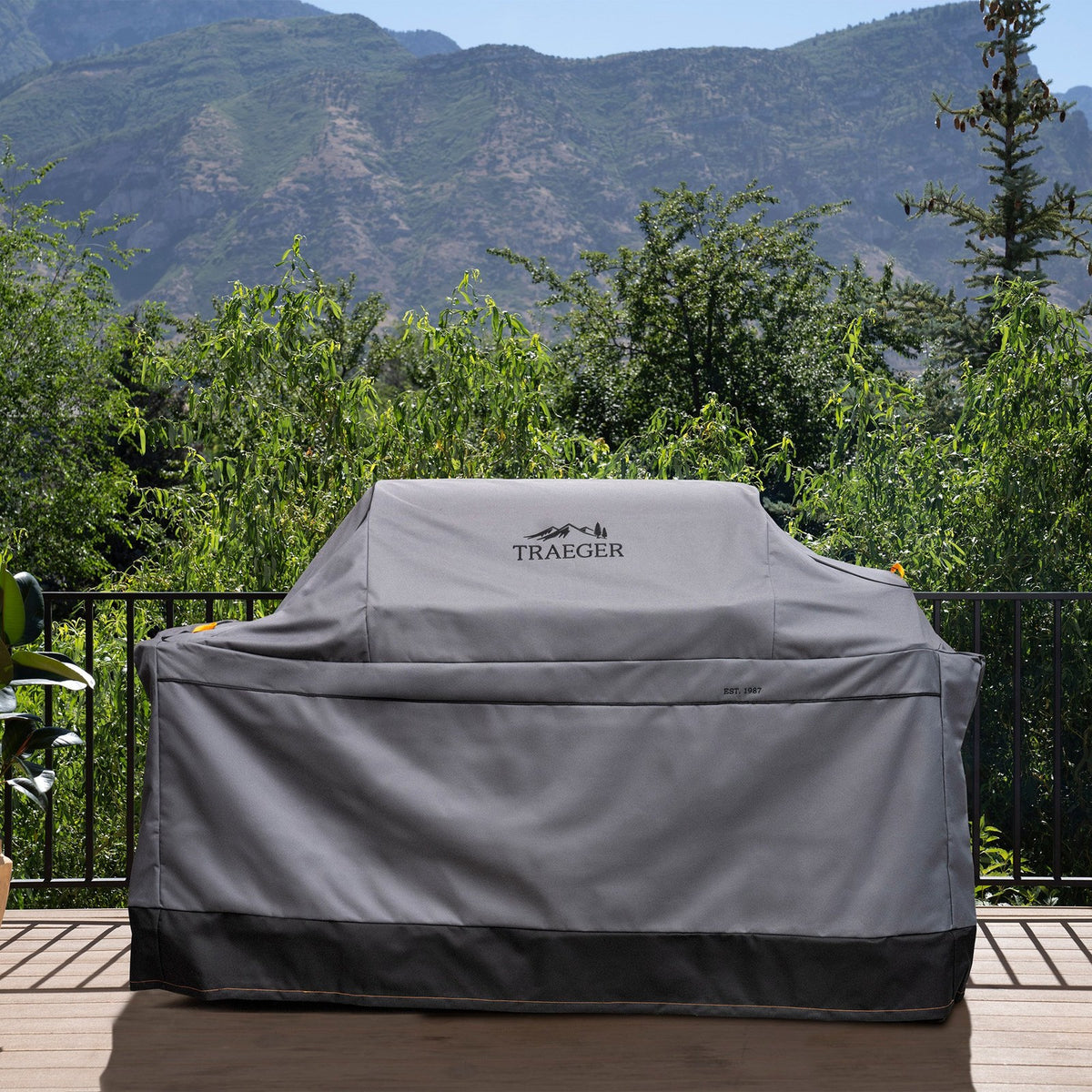 Full Length Grill Cover - Ironwood XL