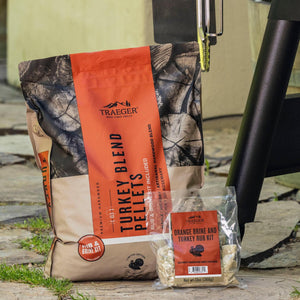 Traeger Limited Edition Turkey Blend Hardwood Pellets + Orange Brine + Turkey Rub Kit