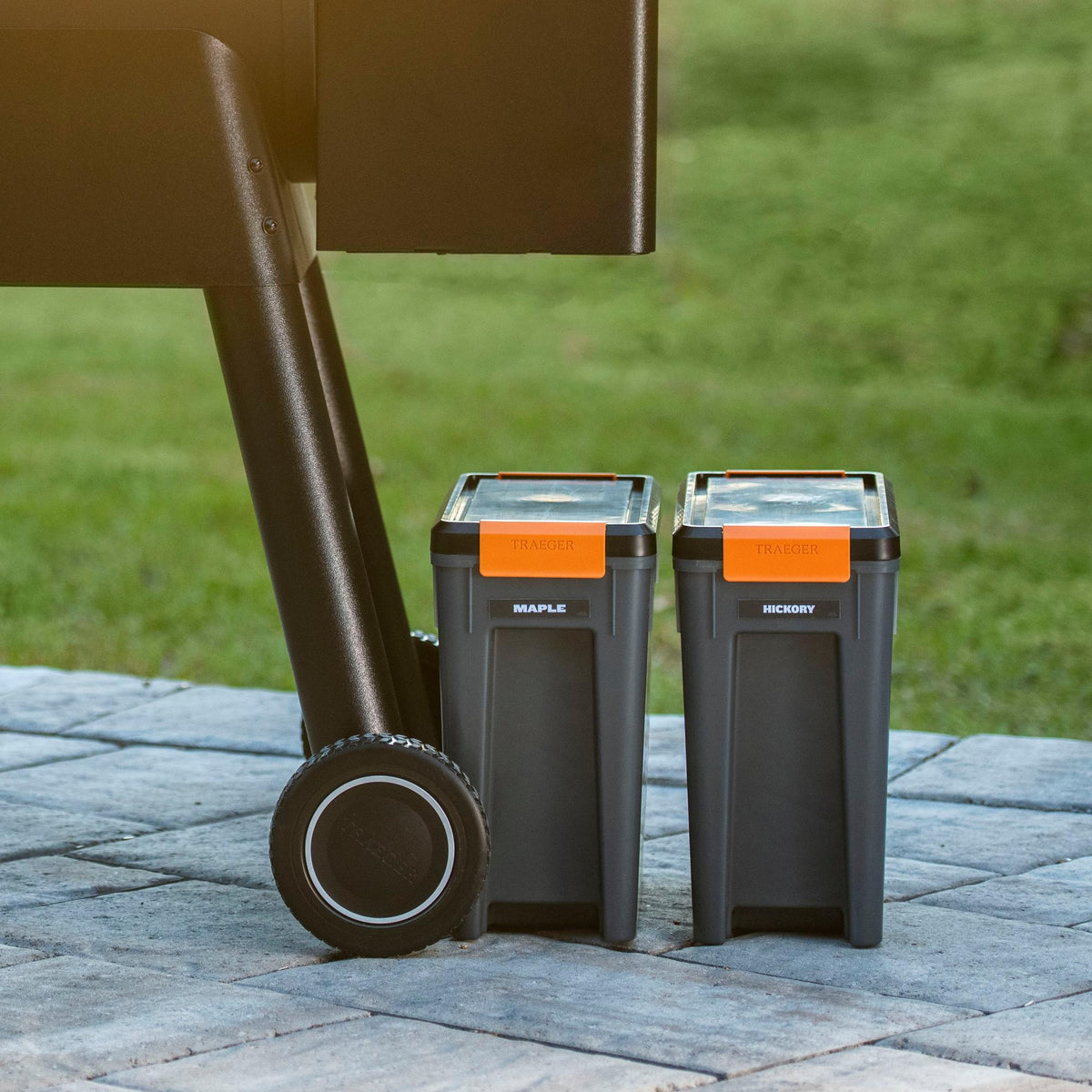 Traeger StayDry Pellet Storage Bin & Lid