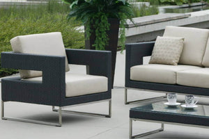 Ratana Vilano collection on patio