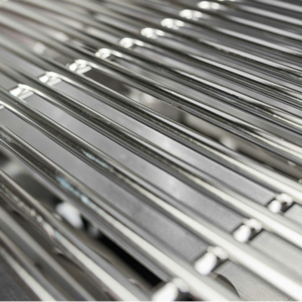 Genesis E-430 Stealth Gas Grill (Natural Gas)