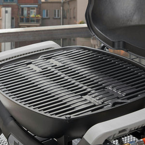 Weber Q 1000N Gas Grill - Midnight Black